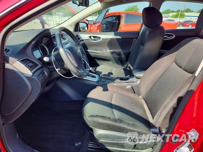 Zdjęcie 7 z 13 samochodu: 2015 NISSAN SENTRA SR VIN:3N1AB7AP5FY332116 - miniatura