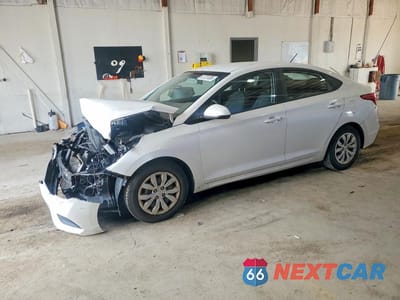 2018 HYUNDAI ACCENT SE 3KPC24A34JE010594 - główne zdjęcie licytacji z USA - miniatura