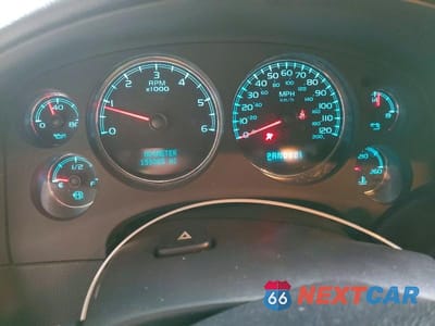 Zdjęcie 9 z 13 samochodu: 2008 CHEVROLET SUBURBAN C1500 LS VIN:3GNFC16088G209225 - miniatura