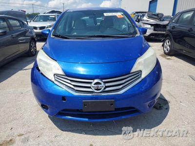 Piąte zdjęcie samochodu w środku: 2015 NISSAN VERSA NOTE SV VIN:3N1CE2CPXFL355176 - miniatura