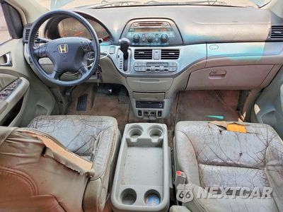 Zdjęcie 8 z 13 samochodu: 2006 HONDA ODYSSEY EXL VIN:5FNRL38776B410600 - miniatura