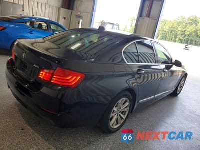 Trzecie zdjęcie samochodu z tyłu: 2015 BMW 528 XI VIN:WBA5A7C50FD621952 - miniatura
