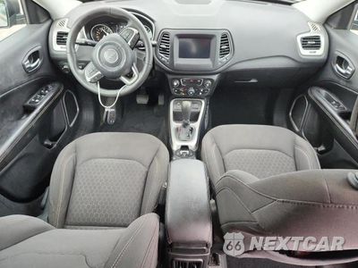 Zdjęcie 8 z 12 samochodu: 2019 JEEP COMPASS SPORT VIN:3C4NJCAB3KT847928 - miniatura