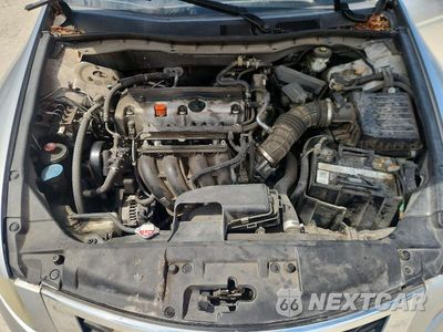 Zdjęcie 11 z 12 samochodu: 2010 HONDA ACCORD LX VIN:1HGCP2F33AA077173 - miniatura