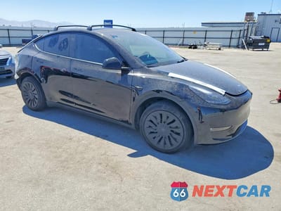Czwarte zdjęcie samochodu z boku: 2023 TESLA MODEL Y VIN:7SAYGDEE8PF816799 - miniatura