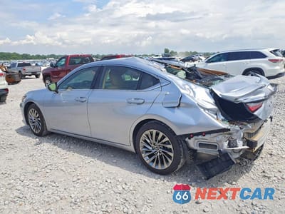 Drugie zdjęcie samochodu z przodu: 2025 LEXUS ES 300H ULTRA LUXURY VIN:58AFA1C10SU073046 - miniatura