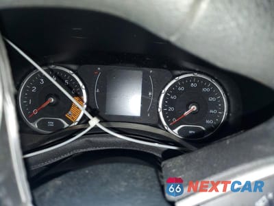 Zdjęcie 9 z 13 samochodu: 2020 JEEP RENEGADE SPORT VIN:ZACNJBAB7LPL85793 - miniatura