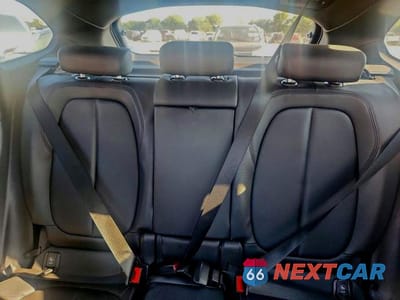 Zdjęcie 10 z 13 samochodu: 2017 BMW X1 SDRIVE28I VIN:WBXHU7C37H5H36864 - miniatura