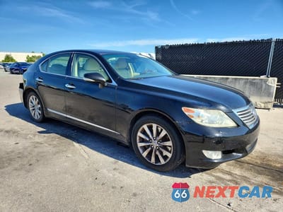 Czwarte zdjęcie samochodu z boku: 2011 LEXUS LS 460 VIN:JTHCL5EF2B5009253 - miniatura