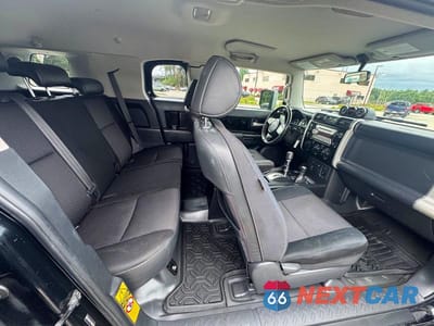 Zdjęcie 10 z 12 samochodu: 2008 TOYOTA FJ CRUISER BASE VIN:JTEBU11F58K032394 - miniatura