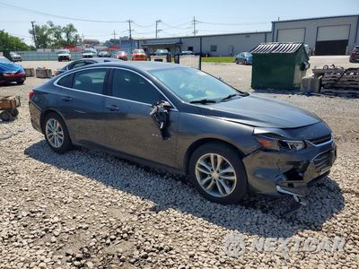Czwarte zdjęcie samochodu z boku: 2017 CHEVROLET MALIBU LT VIN:1G1ZE5ST3HF208632 - miniatura