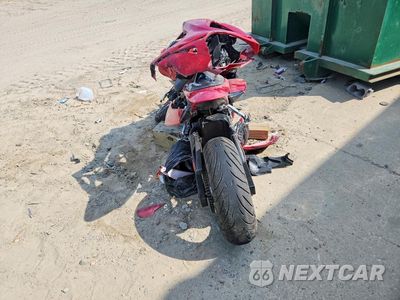 Czwarte zdjęcie samochodu z boku: 2006 SUZUKI GSX-R600 K6 VIN:JS1GN7DA262105013 - miniatura