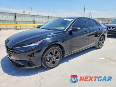 2023 HYUNDAI ELANTRA SEL KMHLM4AGXPU582935 - główne zdjęcie licytacji z USA - miniatura