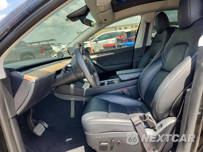 Zdjęcie 7 z 13 samochodu: 2023 TESLA MODEL Y VIN:7SAYGAEE8PF832113 - miniatura