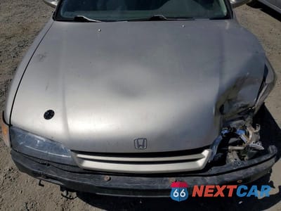 Zdjęcie 11 z 13 samochodu: 1994 HONDA ACCORD EX VIN:JHMCD5655RC102423 - miniatura