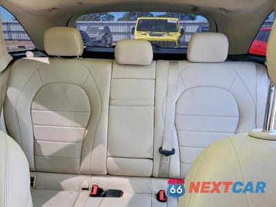 Zdjęcie 10 z 13 samochodu: 2020 MERCEDES-BENZ GLC 300 4MATIC VIN:W1N0G8EB7LF825984 - miniatura