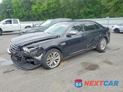 2017 FORD TAURUS LIMITED 1FAHP2F81HG117683 - główne zdjęcie licytacji z USA - miniatura