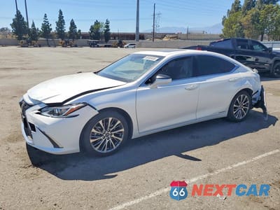 2019 LEXUS ES 300H JTHB21B14K2008235 - główne zdjęcie licytacji z USA - miniatura