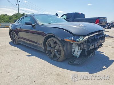 Czwarte zdjęcie samochodu z boku: 2022 FORD MUSTANG VIN:1FA6P8TH6N5144061 - miniatura