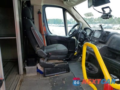 Zdjęcie 11 z 13 samochodu: 2022 RAM PROMASTER 3500 DELIVERY TRUCK VIN:3C7WRVMG2NE136684 - miniatura