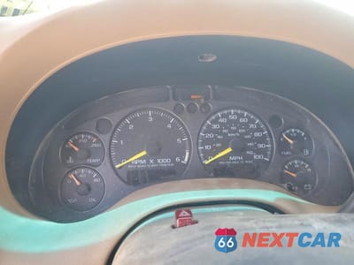 Zdjęcie 9 z 12 samochodu: 2001 CHEVROLET BLAZER VIN:1GNDT13W012187218 - miniatura
