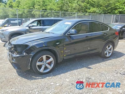 2015 BMW X4 XDRIVE28I 5UXXW3C54F0F88694 - główne zdjęcie licytacji z USA - miniatura