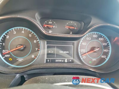 Zdjęcie 9 z 12 samochodu: 2017 CHEVROLET CRUZE LS VIN:1G1BC5SM6H7199953 - miniatura