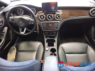 Zdjęcie 8 z 12 samochodu: 2015 MERCEDES-BENZ CLA 250 VIN:WDDSJ4EBXFN179124 - miniatura