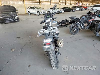 Czwarte zdjęcie samochodu z boku: 2019 BMW G310 GS VIN:WB30G1208KR826547 - miniatura