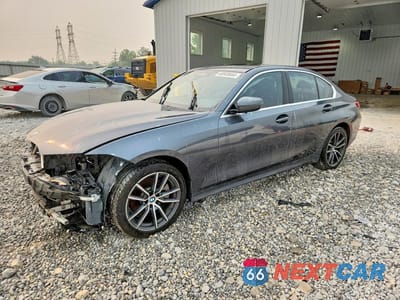 2019 BMW 330XI WBA5R7C59KAJ82111 - główne zdjęcie licytacji z USA - miniatura