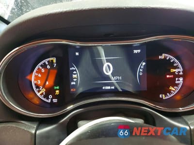 Zdjęcie 9 z 14 samochodu: 2018 JEEP GRAND CHEROKEE LAREDO VIN:1C4RJFAGXJC155187 - miniatura