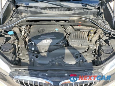 Zdjęcie 12 z 13 samochodu: 2017 BMW X1 SDRIVE28I VIN:WBXHU7C33H5H37560 - miniatura