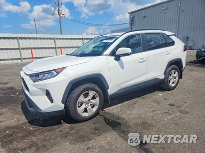 2021 TOYOTA RAV4 2T3W1RFV4MC108235 - główne zdjęcie licytacji z USA - miniatura
