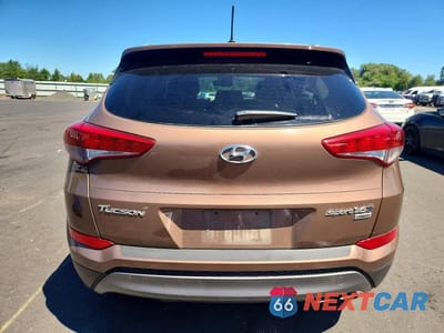 Zdjęcie 6 z 12 samochodu: 2016 HYUNDAI TUCSON SPORT VIN:KM8J3CA20GU188837 - miniatura