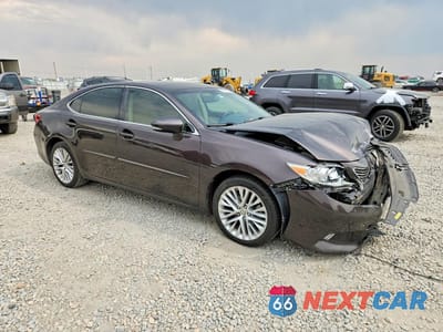 Czwarte zdjęcie samochodu z boku: 2013 LEXUS ES 350 VIN:JTHBK1GG0D2035867 - miniatura