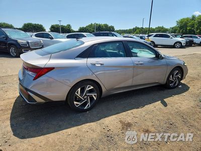 Trzecie zdjęcie samochodu z tyłu: 2025 HYUNDAI ELANTRA LIMITED VIN:KMHLN4DJ1SU139585 - miniatura