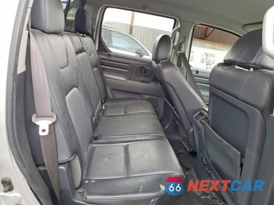 Zdjęcie 10 z 12 samochodu: 2006 HONDA RIDGELINE RTL VIN:2HJYK16526H547440 - miniatura