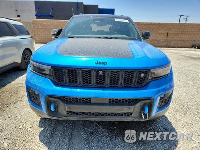 Piąte zdjęcie samochodu w środku: 2022 JEEP GRAND CHEROKEE TRAILHAWK 4XE VIN:1C4RJYC66N8748019 - miniatura