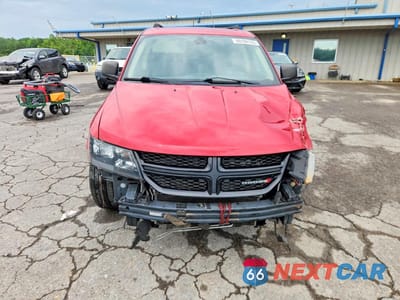 Piąte zdjęcie samochodu w środku: 2020 DODGE JOURNEY SE VIN:3C4PDCAB0LT261141 - miniatura
