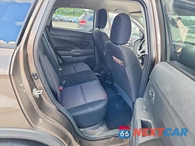 Zdjęcie 11 z 13 samochodu: 2017 MITSUBISHI OUTLANDER SPORT ES VIN:JA4AR3AW5HZ048643 - miniatura