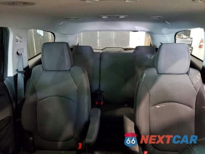 Zdjęcie 10 z 14 samochodu: 2017 CHEVROLET TRAVERSE LT VIN:1GNKVGKD6HJ320617 - miniatura