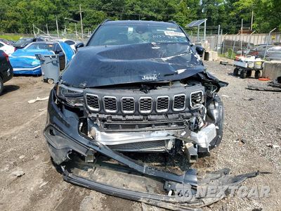 Piąte zdjęcie samochodu w środku: 2025 JEEP COMPASS LATITUDE VIN:3C4NJDBN3ST617353 - miniatura