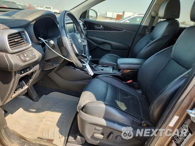 Zdjęcie 7 z 14 samochodu: 2019 KIA SORENTO SX V6 VIN:5XYPKDA57KG532045 - miniatura