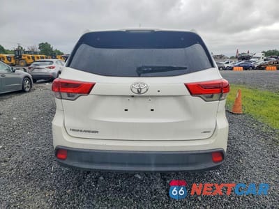 Zdjęcie 6 z 13 samochodu: 2018 TOYOTA HIGHLANDER XLE VIN:5TDJZRFHXJS822587 - miniatura
