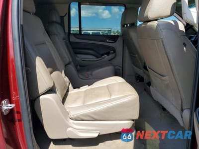 Zdjęcie 11 z 13 samochodu: 2019 CHEVROLET SUBURBAN C1500 LT VIN:1GNSCHKC0KR395423 - miniatura