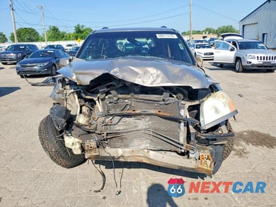 Piąte zdjęcie samochodu w środku: 2004 HONDA PILOT EX VIN:2HKYF18404H623951 - miniatura