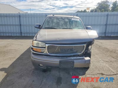Piąte zdjęcie samochodu w środku: 2005 GMC YUKON XL DENALI VIN:1GKFK66U75J116304 - miniatura