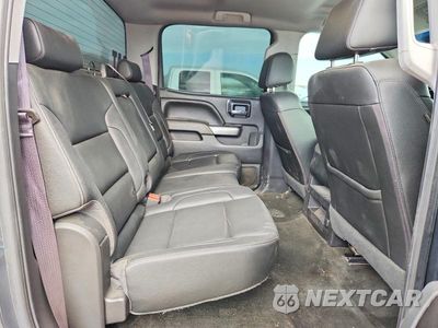 Zdjęcie 10 z 12 samochodu: 2017 CHEVROLET SILVERADO K1500 LT VIN:3GCUKREC6HG291016 - miniatura
