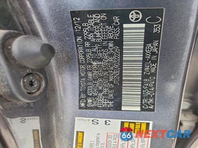 Zdjęcie 12 z 12 samochodu: 2013 TOYOTA PRIUS V TWO VIN:JTDZN3EU9D3222269 - miniatura