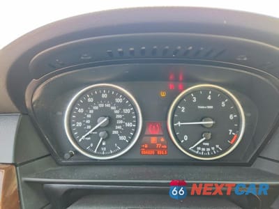 Zdjęcie 9 z 12 samochodu: 2009 BMW 5 SERIES XI VIN:WBANV135X9C155653 - miniatura